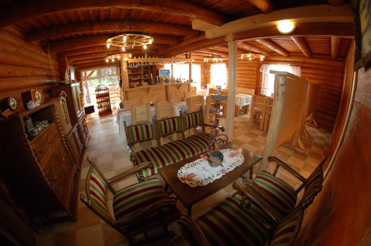 Roenk-Wellness Panzio Mezopeterd Bed & Breakfast Exterior photo