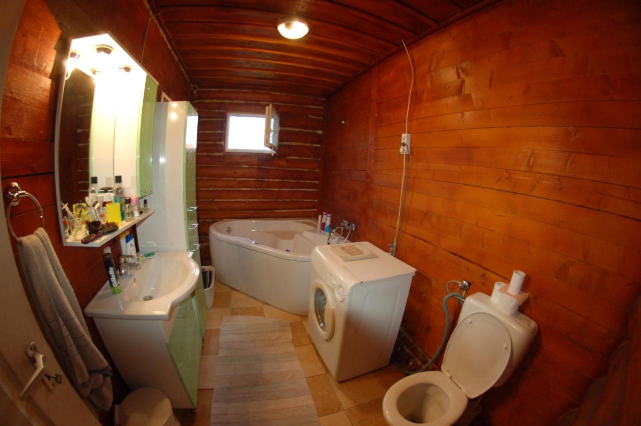 Roenk-Wellness Panzio Mezopeterd Bed & Breakfast Exterior photo