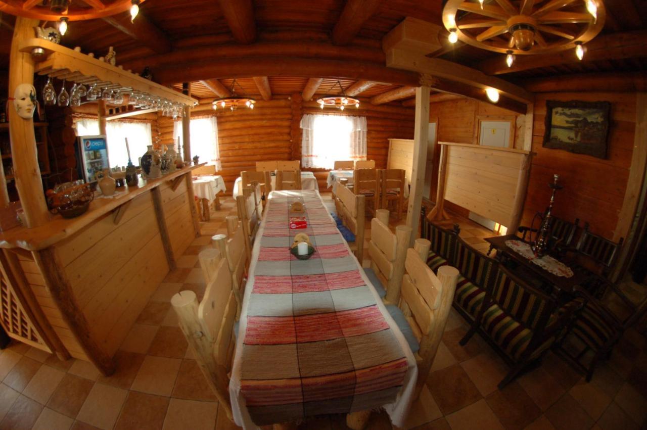 Roenk-Wellness Panzio Mezopeterd Bed & Breakfast Exterior photo